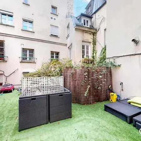 Apartment Atypique Marais Paris